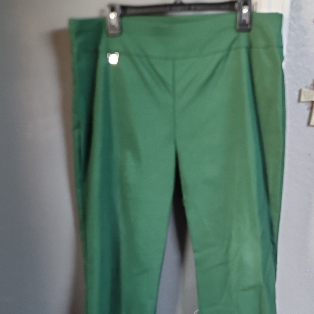 Green Women's Pants